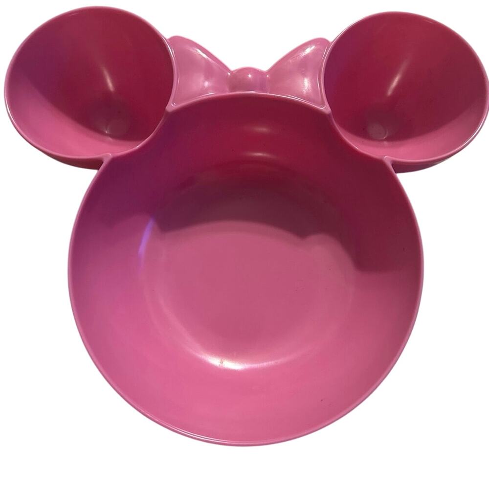 Zak! Disney Minnie Mouse shaped Pink chip and dip bowl. zak Designs. NWT